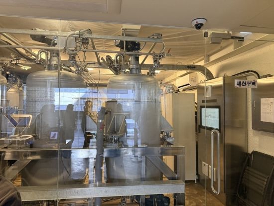 マッコリ醸造所見学ツアー　春風醸造場で飲み比べ＆チヂミ付き ＜日本語ガイド＞