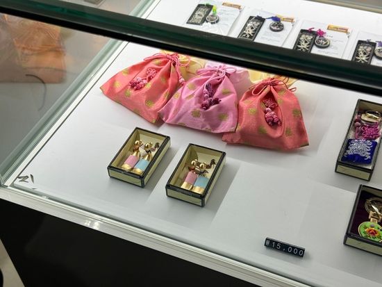 200014787_base_177303515482914