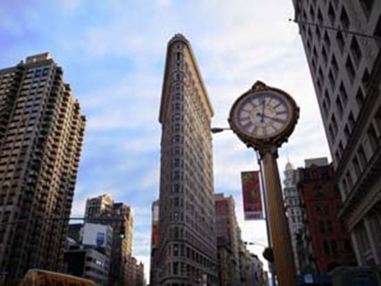 【貸切】ニューヨーク市内観光ツアー　リバティー島上陸！自由の女神＋ブルックリン＋定番スポット巡り＜最大4名／日本語ガイド＞