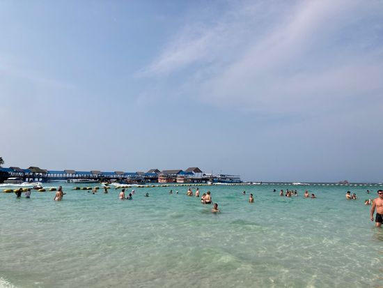 554cae8d-c203-45f4-8d6b-fa55eb515144