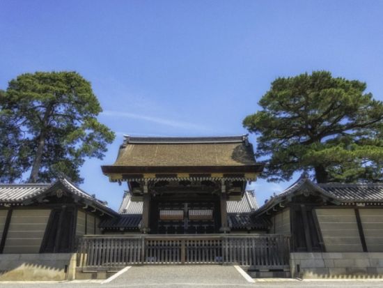 祇園祭山鉾巡行観覧と三井アウトレットパーク滋賀竜王 日帰りバスツアー＜英語ガイド／半日 or 1日＞