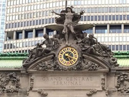 マンハッタン歴史建築ウォーキングツアー　グランドセントラル駅＋クライスラービル＋国連本部などを巡る＜午前／日本語ガイド＞