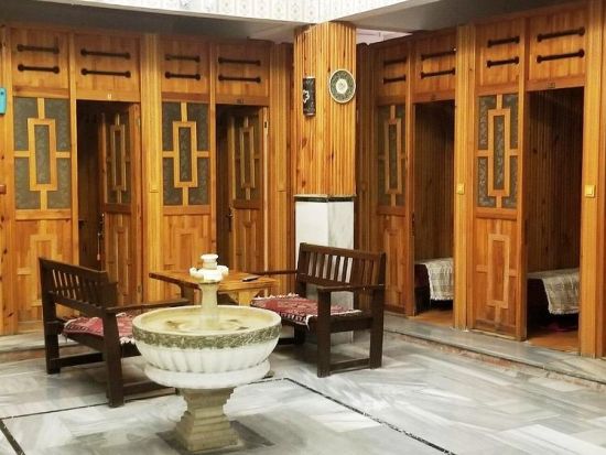 トルコ式ハマム体験 1777年創業「シファ・ハマム」で本格オスマン式リラックス体験＜イスタンブール／男女混合スペースあり＞