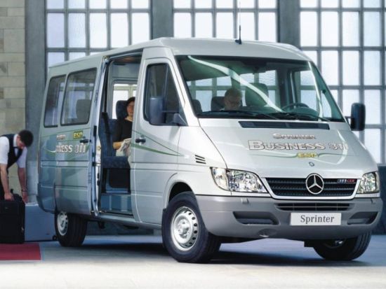 【空港送迎】ノイバイ国際空港 ⇔ ハノイ市内 ＜貸切／現地語ドライバー＞