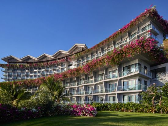 アヤナコモドに宿泊！コモド島3泊4日ツアー アイランドホッピング＋マンタウォッチ＜バリ島発着航空券付き＞by JTB