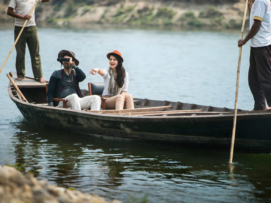【カトマンズ発着】国内線で行く！世界遺産チトワン国立公園 1泊2日ジャングルサファリ＜往復航空券付／日本語ガイド同行／全食事付／完全貸切り＞