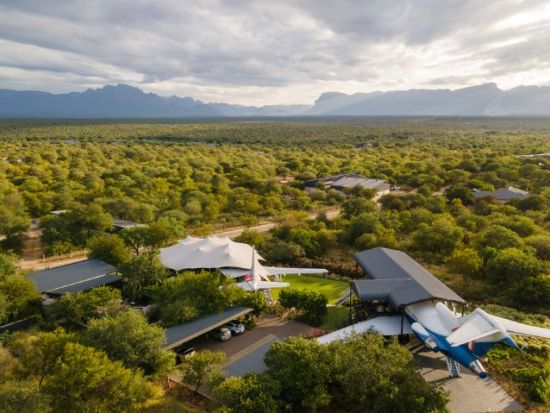 【ヨハネスブルグ発着 2泊3日】飛行機好きにはたまらない！飛行機キャビンに宿泊＜キャビン宿泊 / 空港往復送迎 / アクティビティー追加可能＞