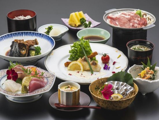 【長崎港発着】五島列島 福江島 カンパーナホテルご宿泊＆ジェットフォイル往復 ＜1泊2日または2泊3日／朝食付き／2名～＞by 九州商船