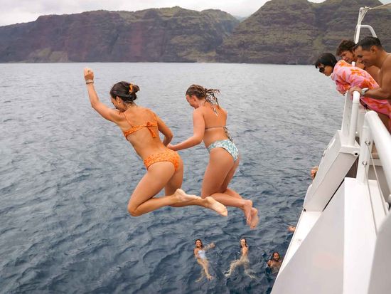 lady_kailani_jumping