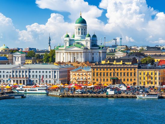 Finland_Helsinki_AdobeStock_56312148