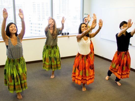 【ハワイ短期留学】アイ・アイ・イー・ハワイ（IIE Hawaii）最短1週間からOK！＜1～4週／ワイキキ／日本語手配サポート＞