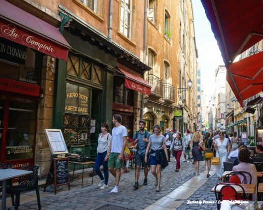 リヨン 日本語アシスタントサービス　観光スポットから買い物同行までお好きな場所へご案内 ＜貸切＞