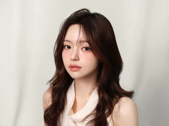 明洞 The Bom「ザ・ボム」韓国メイクアップ＆プロフィール撮影！パーソナルカラー診断やメンズメニューもあり♪＜日本語対応プランあり／明洞駅徒歩1分＞