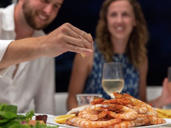 【6泊7日】ブリスベン発ケアンズ着の周遊ツアー　ウィットサンデー諸島＋グレートバリアリーフ満喫 絶景と癒しの大自然旅＜英語ガイド＞