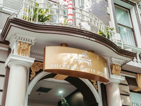 オークランド3泊4日 往復空港送迎＆宿泊付きパッケージ　自由観光に最適＆泊数変更も可能！＜英語ドライバー／オークランド空港発着＞
