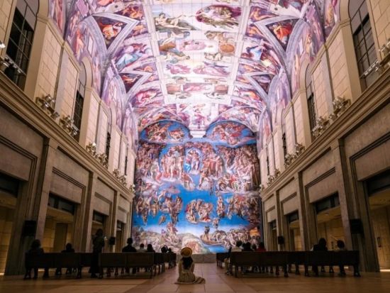 阿波踊り＆小豆島1泊2日バスツアー 大塚国際美術館へもご案内＜S席確約／朝食付き／英語ガイド／大阪発＞