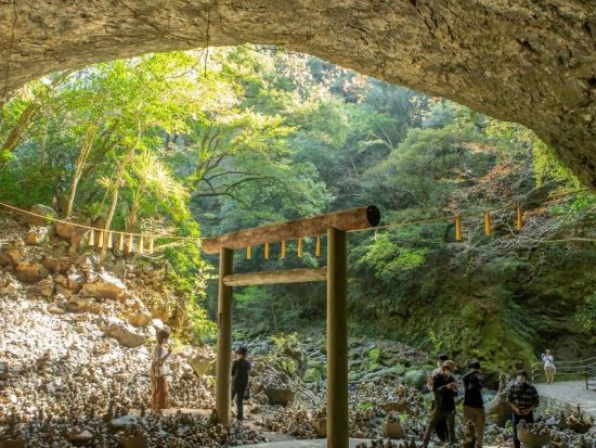 熊本発着日帰りバスツアー 阿蘇山＋高千穂峡＋天岩戸 定番観光地を1日で巡る！＜1日＞by KASSE JAPAN