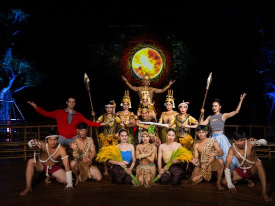 【GW、お盆はさらにお得!!】ラビリンス (THE LABYRINTH) /伝統×現代新感覚ディナーショー＜トゥクトゥクまたは車両送迎選択可＞