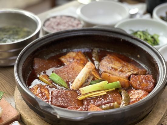 済州島　貸切チャーターツアー ＜最大定員5名／6～8時間／日本語ガイド／済州港または江汀港発着＞ ※車1台あたり料金