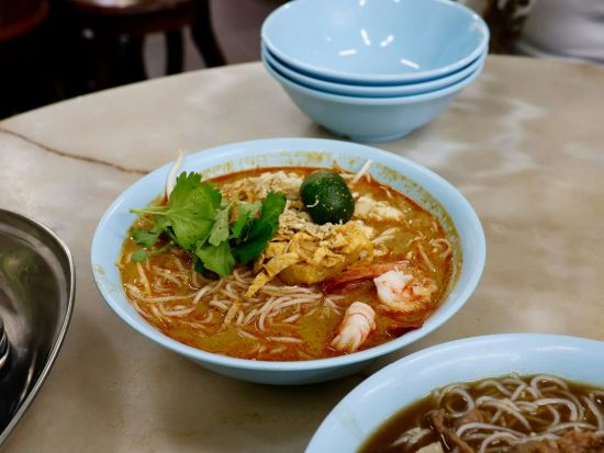 ペナン島 観光ツアー　ペナン・ヒル・ケーブルカー＆極楽寺＆ジョージタウン ＜昼食付き／英語ガイド＞