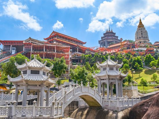 ペナン島 観光ツアー　ペナン・ヒル・ケーブルカー＆極楽寺＆ジョージタウン ＜昼食付き／英語ガイド＞