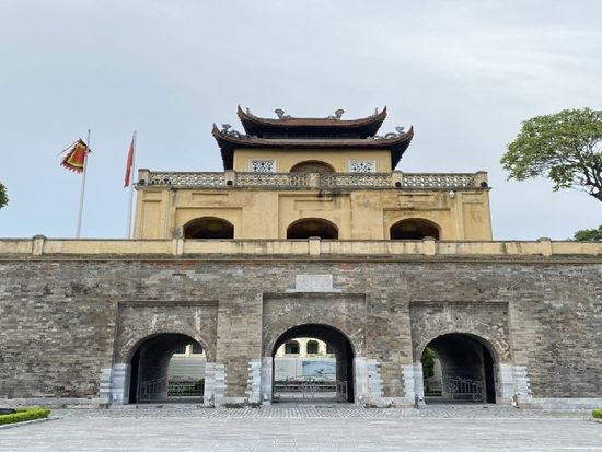 Tr00100420251110185734729