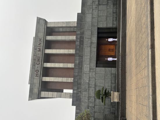 【定番】 ハノイまるごと終日観光 　～世界遺産タンロン城址観光～