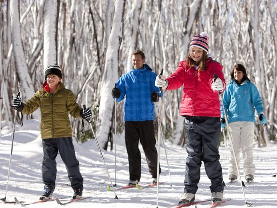 Lake Mountain - Cross country skiing with the family