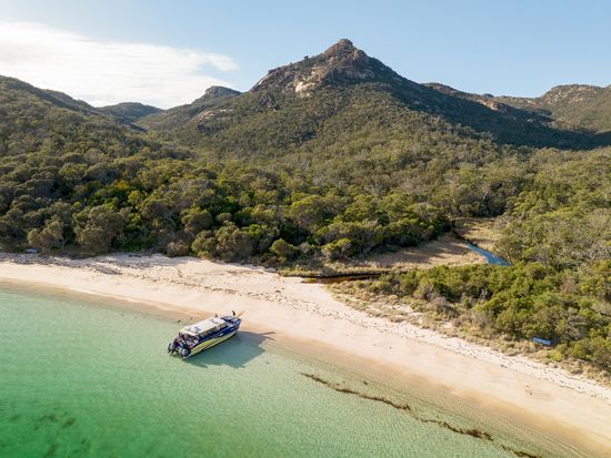 Crocketts Beach Schouten Island