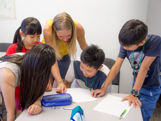 【ハワイ短期留学】アイ・アイ・イー・ハワイ（IIE Hawaii）　6～16歳のキッズ向けサマースクール　＜7～8月／1～4週／ワイキキ／日本語手配サポート＞