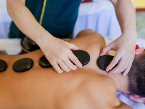 クローバースパ＆マッサージ事前予約サービス　ベトナム伝統マッサージでリラックス満喫＜ニャチャン＞