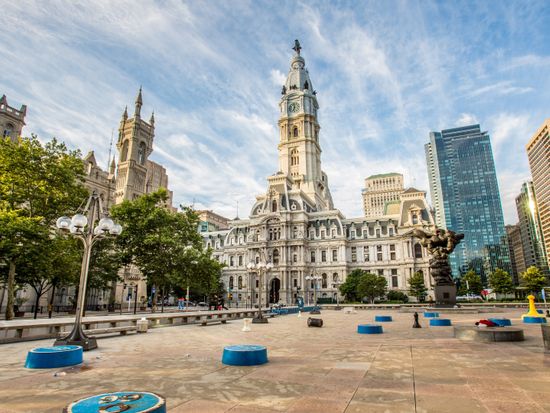 USA_Philadelphia_City Hall_shutterstock_477841369