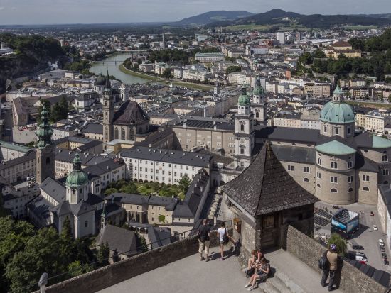 ザルツブルク＆ハルシュタット日帰りツアー ＜ウィーン発＞