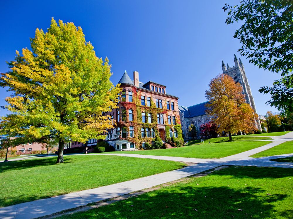 Massachusetts_Williams College_AdobeStock_90719466