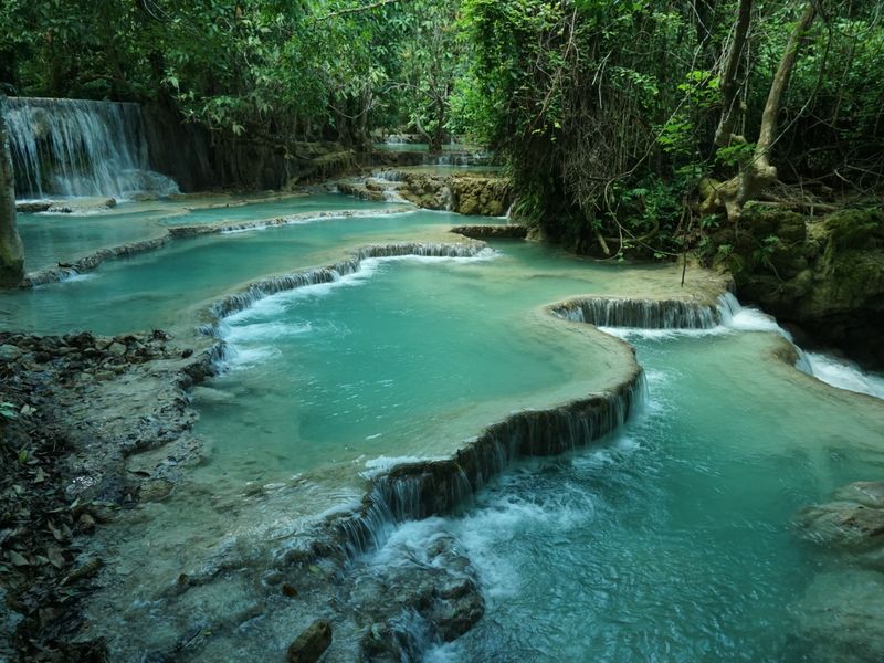 Laos_Luang Prabang_Kuang Si Waterfall_pixta_62737916_M