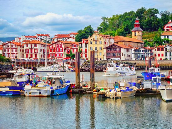 France_St-Jean-de-Luz_shutterstock_1014091723