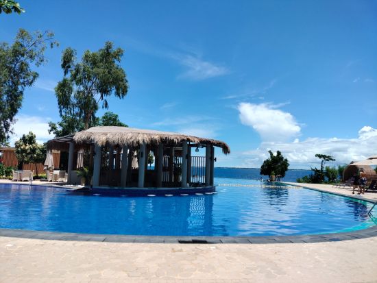 サボイホテル マクタンニュータウン デイユース事前予約＜ビュッフェランチ付き／送迎付きプランあり／マクタン島＞