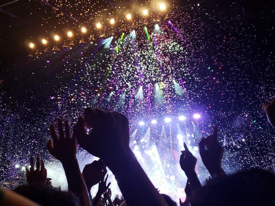 【貸切】BTS WORLD TOUR ロンドン公演 ロンドン市内⇔ライブ会場「トッテナム・ホットスパー・スタジアム」 片道送迎サービスの写真1