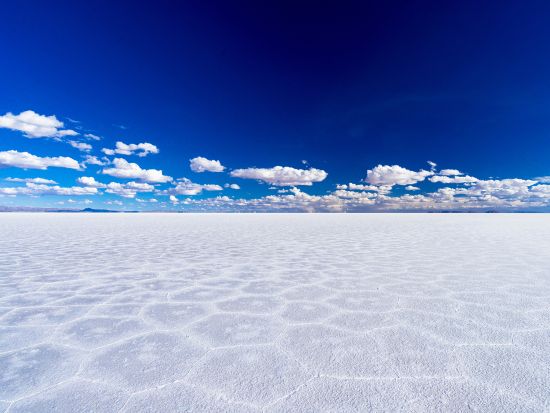 【地球一周の船旅 クルーズ利用者様向け】南米10日間周遊ツアー　マチュピチュ＋ウユニ塩湖＋イースター島を巡る＜日本語・英語ガイド／カヤオ港発イースター島港着＞