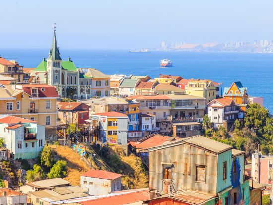 【地球一周の船旅 クルーズ利用者様向け】南米10日間周遊ツアー　マチュピチュ＋ウユニ塩湖＋イースター島を巡る＜日本語・英語ガイド／カヤオ港発イースター島港着＞