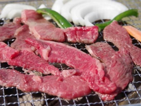 札幌発 白老牛肉まつり日帰りバスツアー 白老牛グルメとたらこ詰め放題を満喫！＜6月6日限定／1名から催行／札幌発着＞