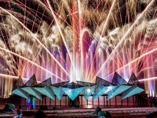 光と音のナイトショー！ウィングス・オブ・タイム ファイヤーワークス・シンフォニー　3D映像と花火の圧巻体験！＜スタンダード席／セントーサ島＞