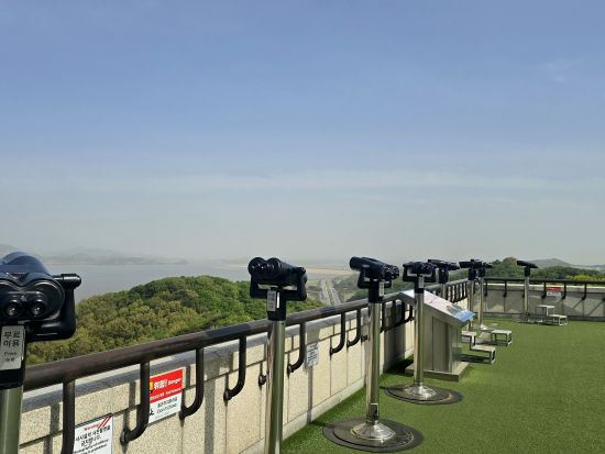 北朝鮮が見えるA TWOSOME PLACE送迎ツアー　オドゥサン統一展望台で北朝鮮を眺めてカフェも満喫！日本語ガイド付プランあり！＜弘大または明洞集合＞