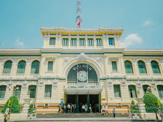【午前発】ホーチミンお気軽半日市内観光 (昼食付き・なし)