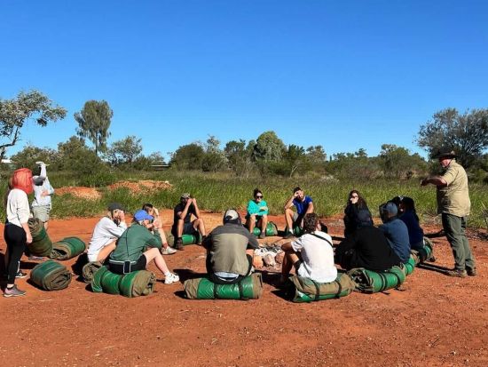 【3泊4日】ウルル周遊アウトバックツアー　ウルル＋カタジュタ＋キングスキャニオン　エコテント泊で大自然を満喫＜英語ガイド／アリススプリングス発エアーズロック着＞