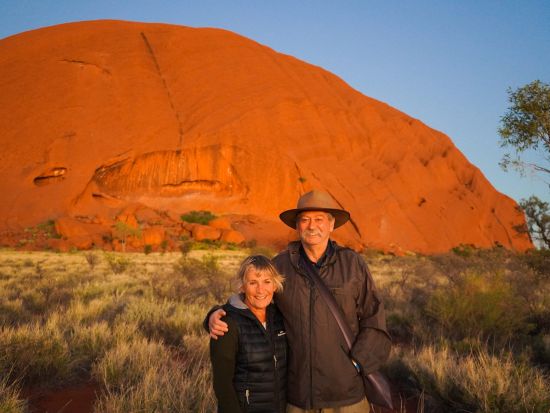 【3泊4日】ウルル周遊アウトバックツアー　ウルル＋カタジュタ＋キングスキャニオン　エコテント泊で大自然を満喫＜英語ガイド／アリススプリングス発エアーズロック着＞