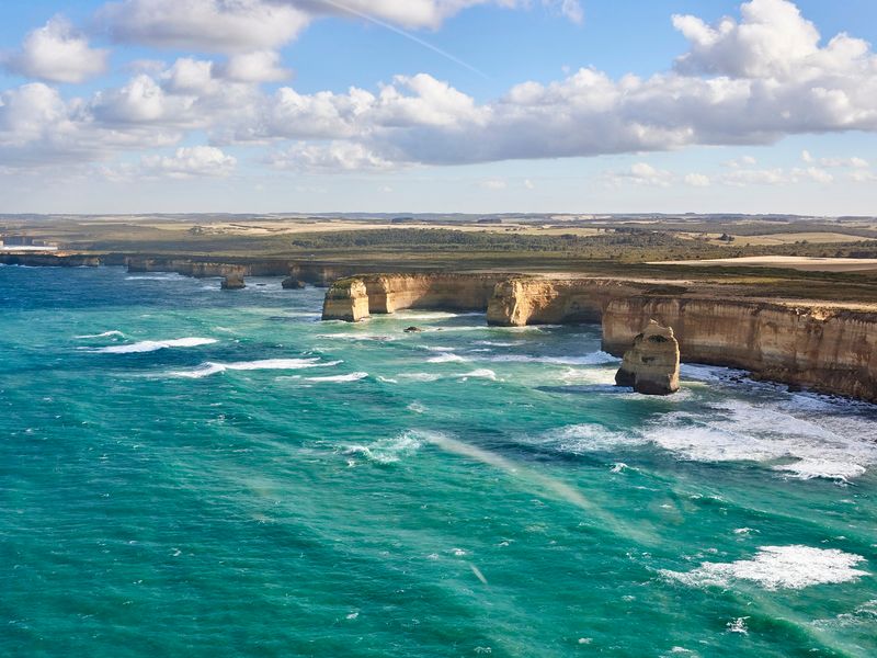 Twelve Apostles_Visit_Vic_1157640-56