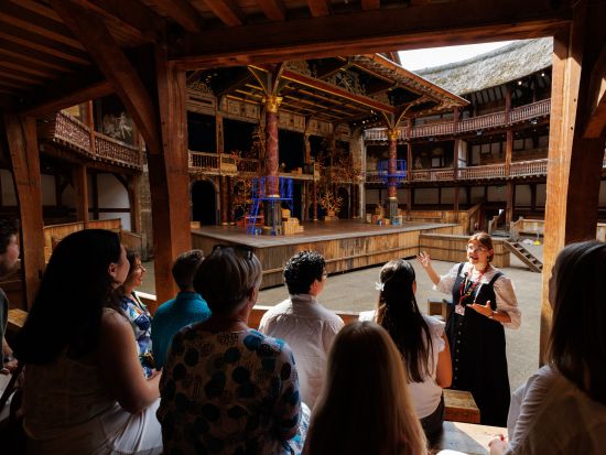 シェイクスピア・グローブ座（Shakespeare's Globe）見学ツアー＜英語ガイド／ロンドン発＞