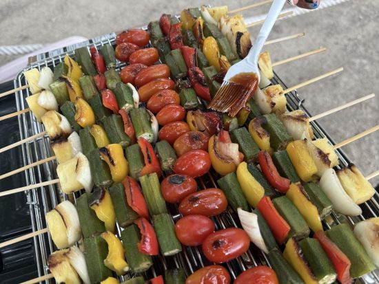 クラビ発7島めぐり&サンセットツアー！ビーチで海遊び＋絶景の夕日＋神秘の発光プランクトンとナイトスイム体験＜英語ガイド／BBQディナー付き／ホテル送迎付き＞