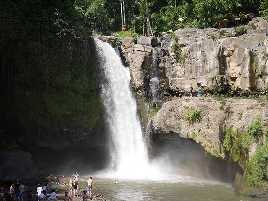 TegununganWaterfall (2)